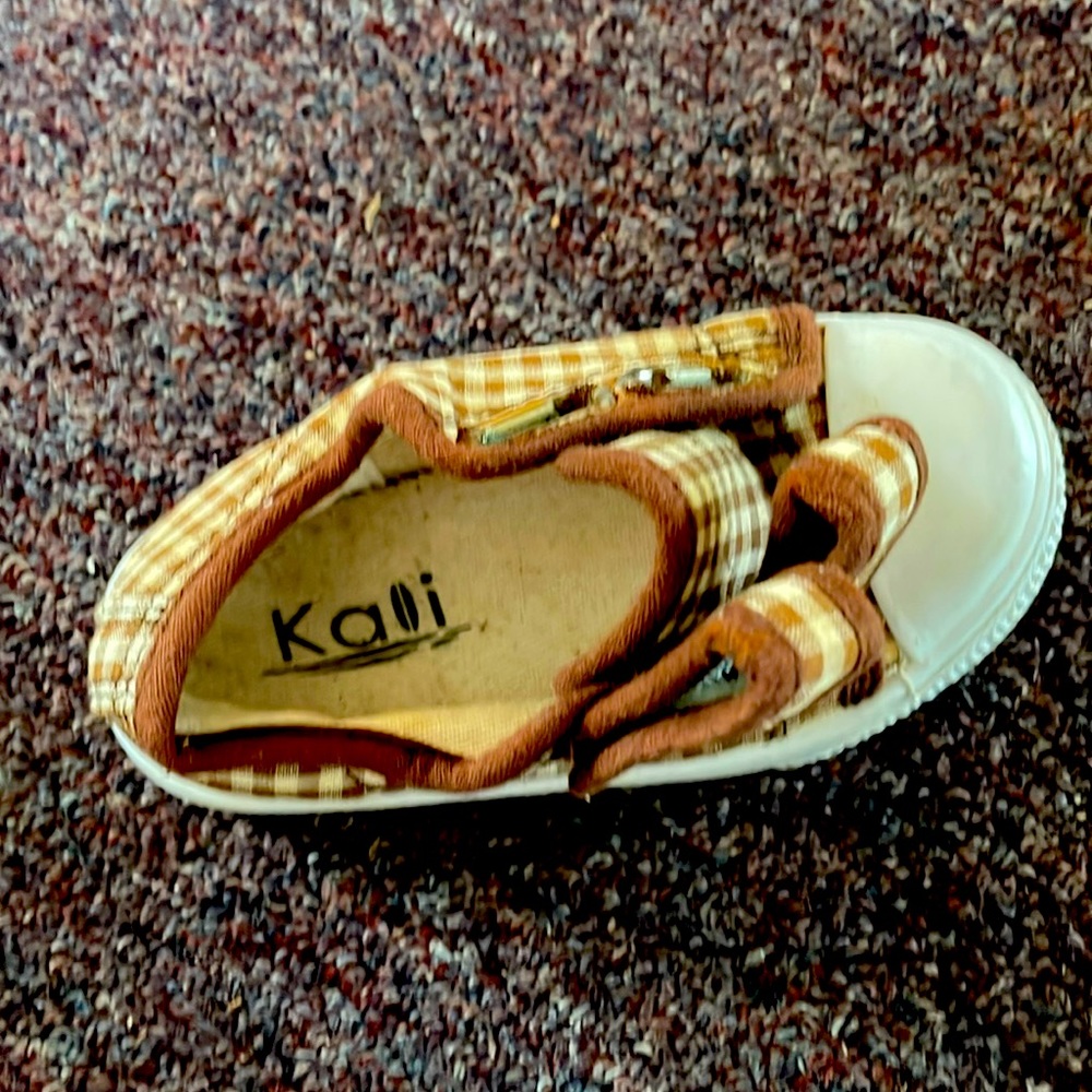 Baby shoes